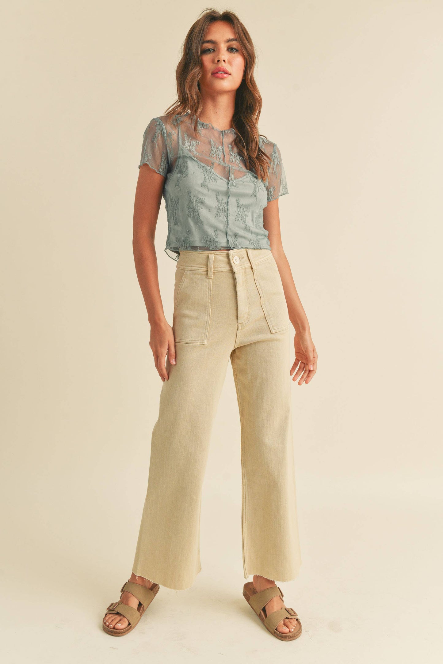 P2112     DYE AND WASH COTTON STRETCH WIDELEG PANTS: BEIGE / S $72.00