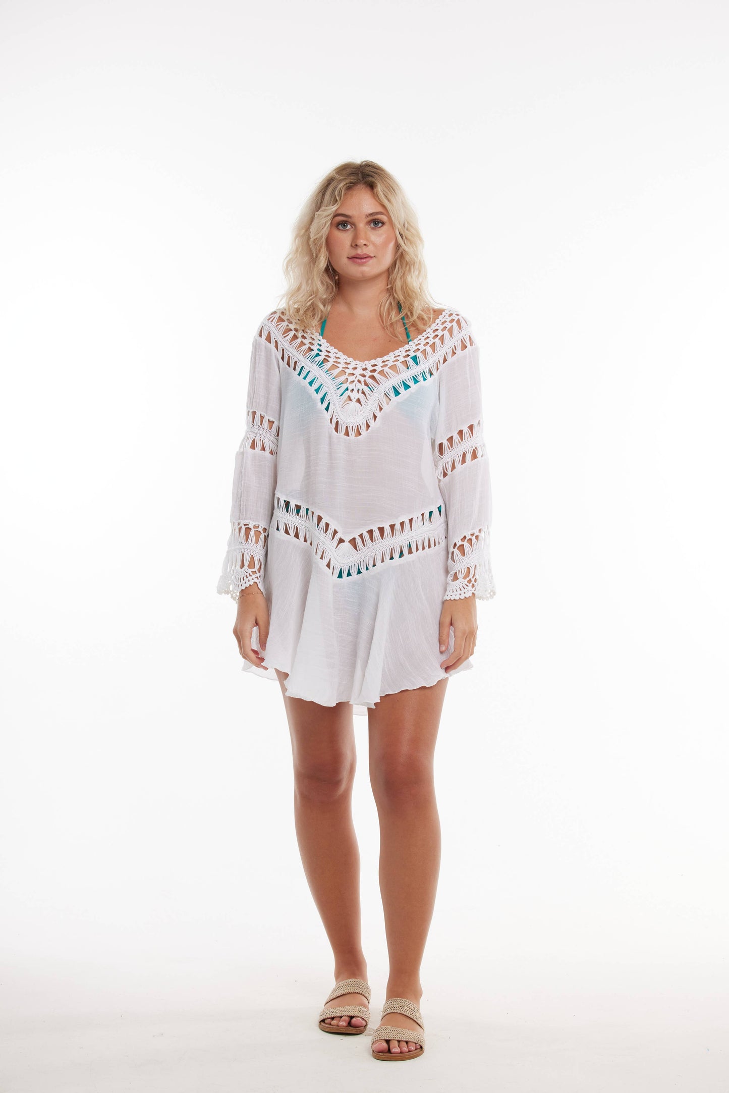 La Class - Hand-made Crochet Cover-up Tunic: Medium / White