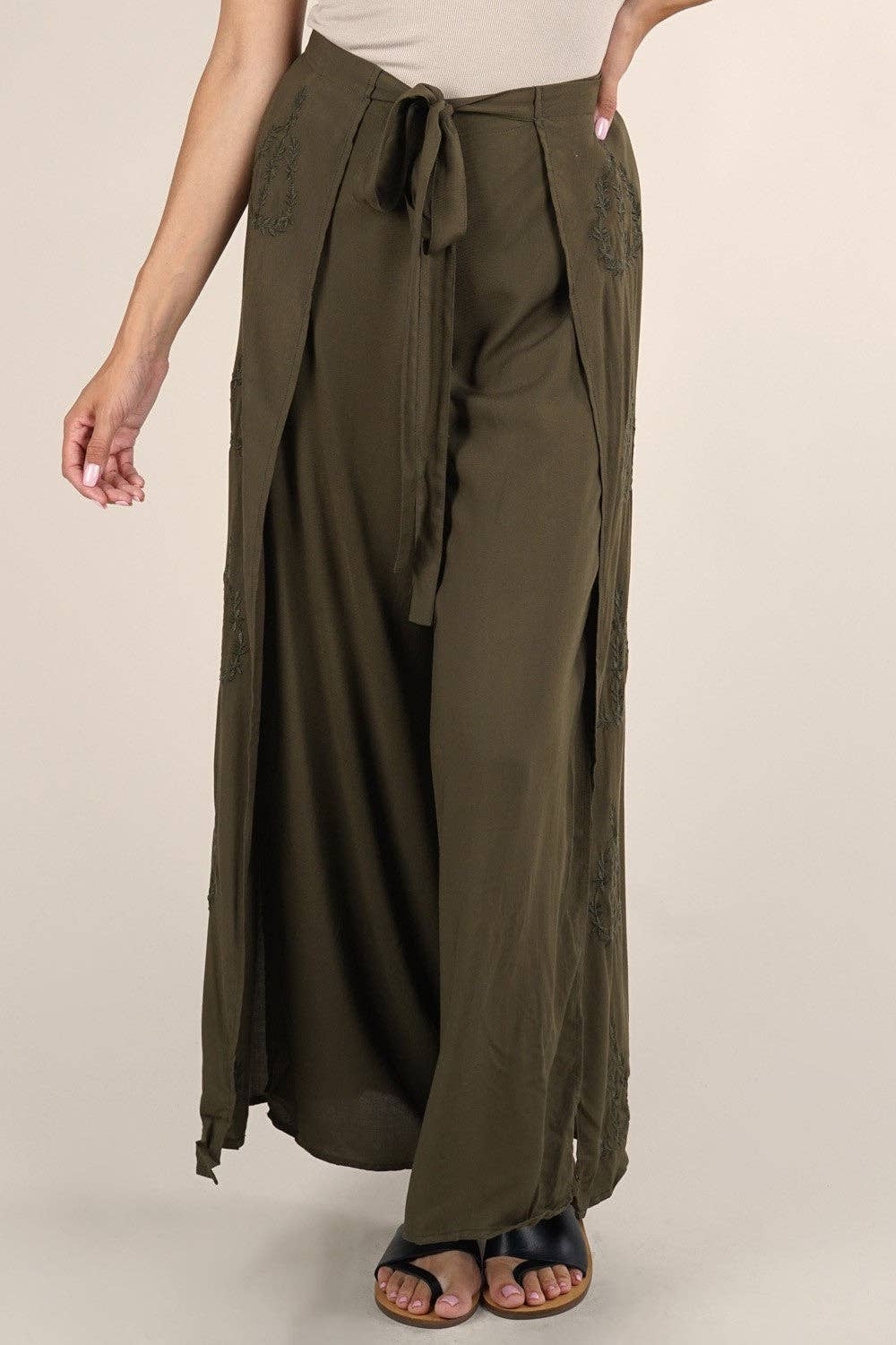 Lovestitch - Boho Beach Light Weight Wrap Pant: M / Off White $60