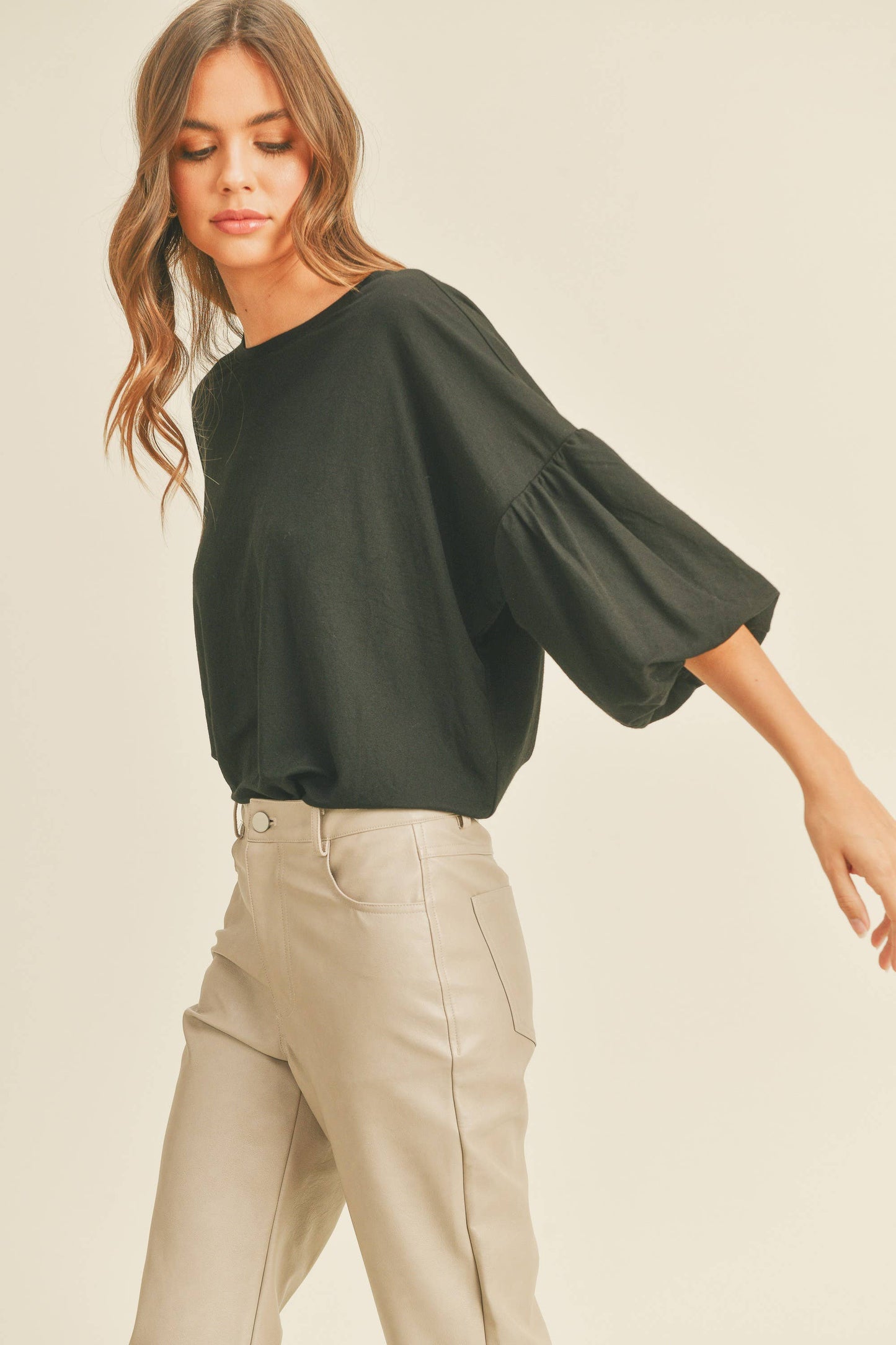 MMT1059 BUBBLE SLEEVE RAYON TOP: M / STONE $48.00