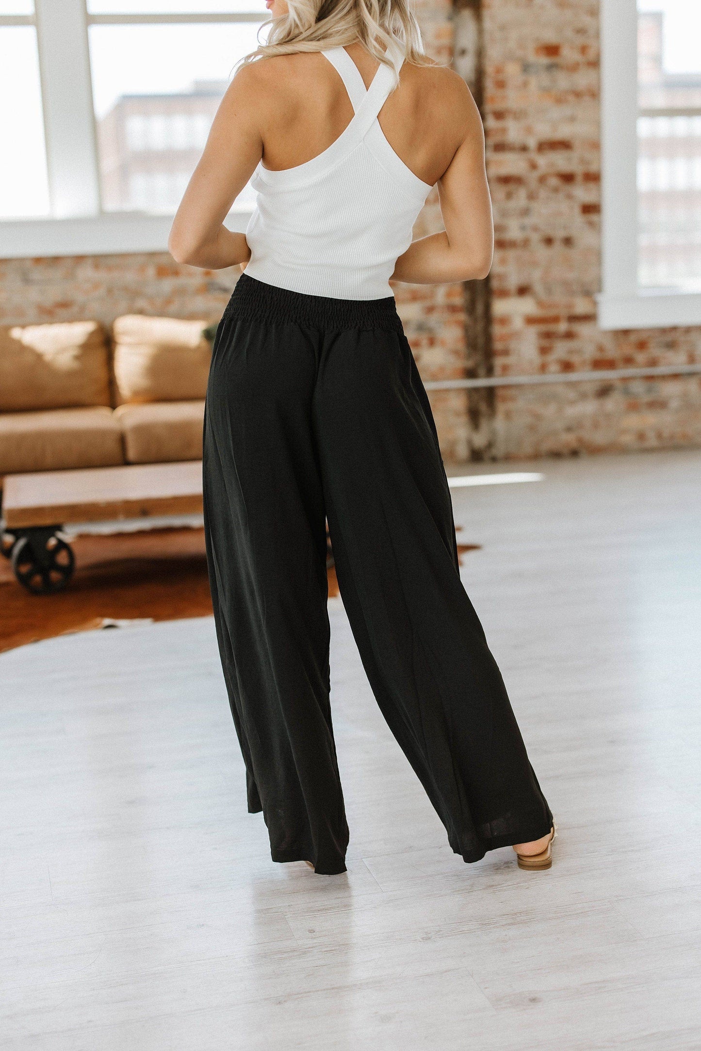 Hannah Smocked High Waisted Pants: L / Polyester / Black $48.00