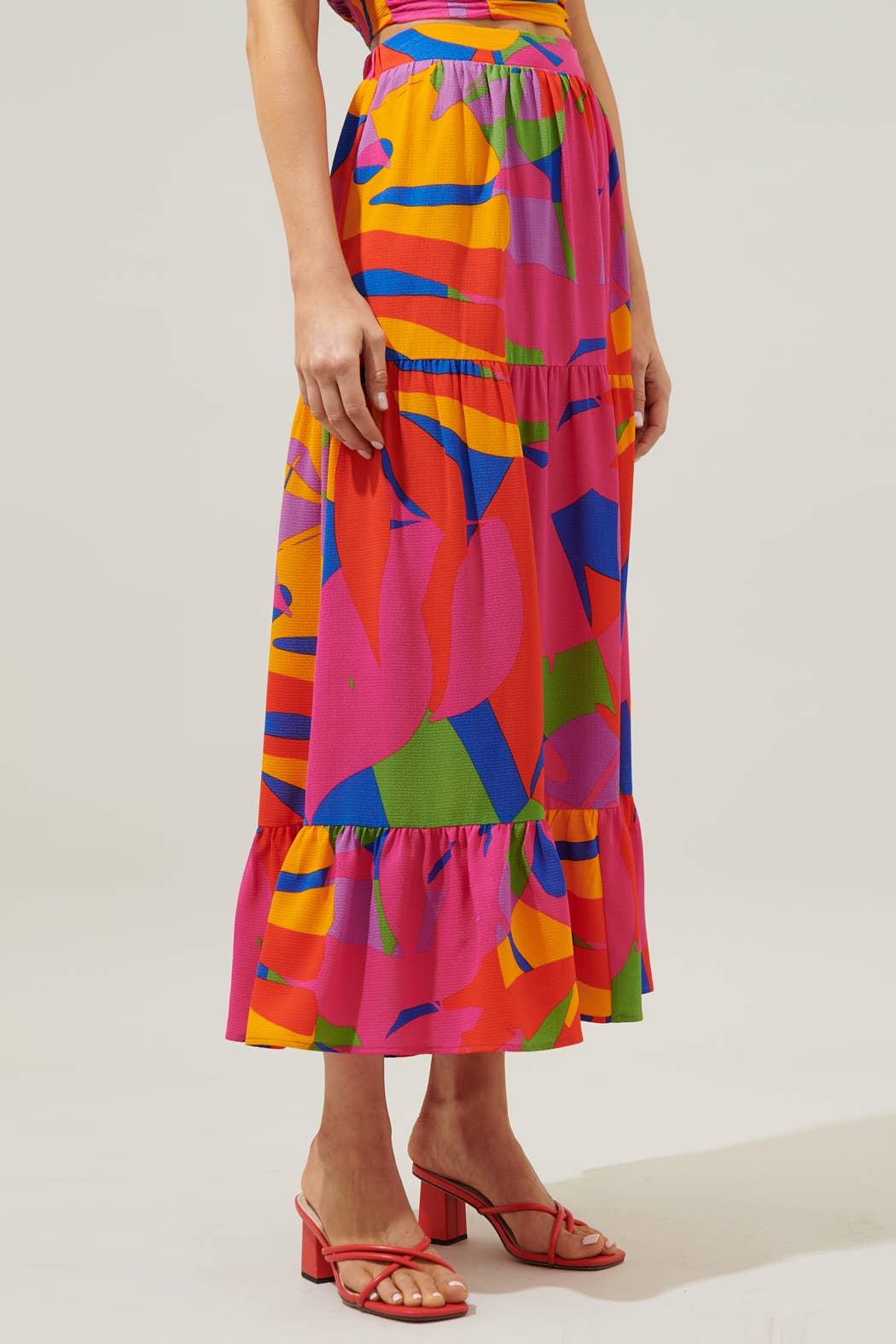 Sugarlips - Soleil Floral Yaelle Flowy Maxi Skirt: BLUE-MULTI / L $65