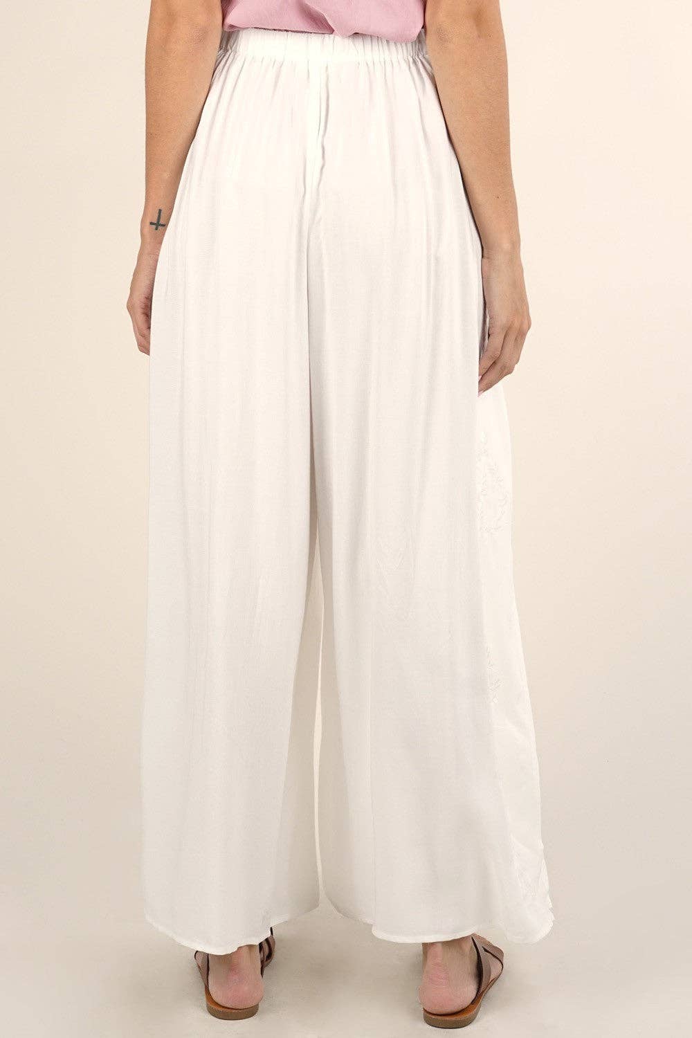 Lovestitch - Boho Beach Light Weight Wrap Pant: S / Off White $60