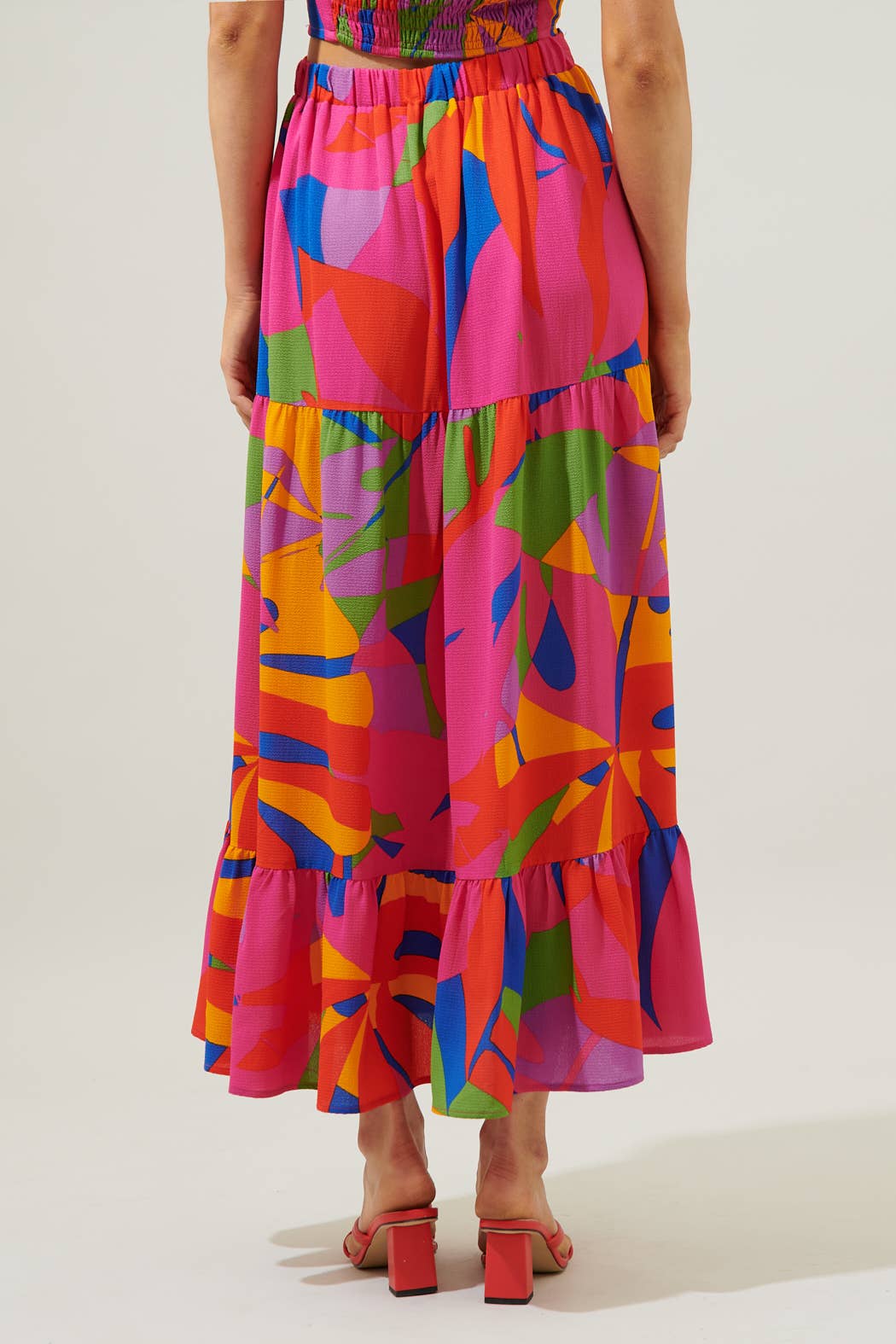 Sugarlips - Soleil Floral Yaelle Flowy Maxi Skirt: BLUE-MULTI / L $65